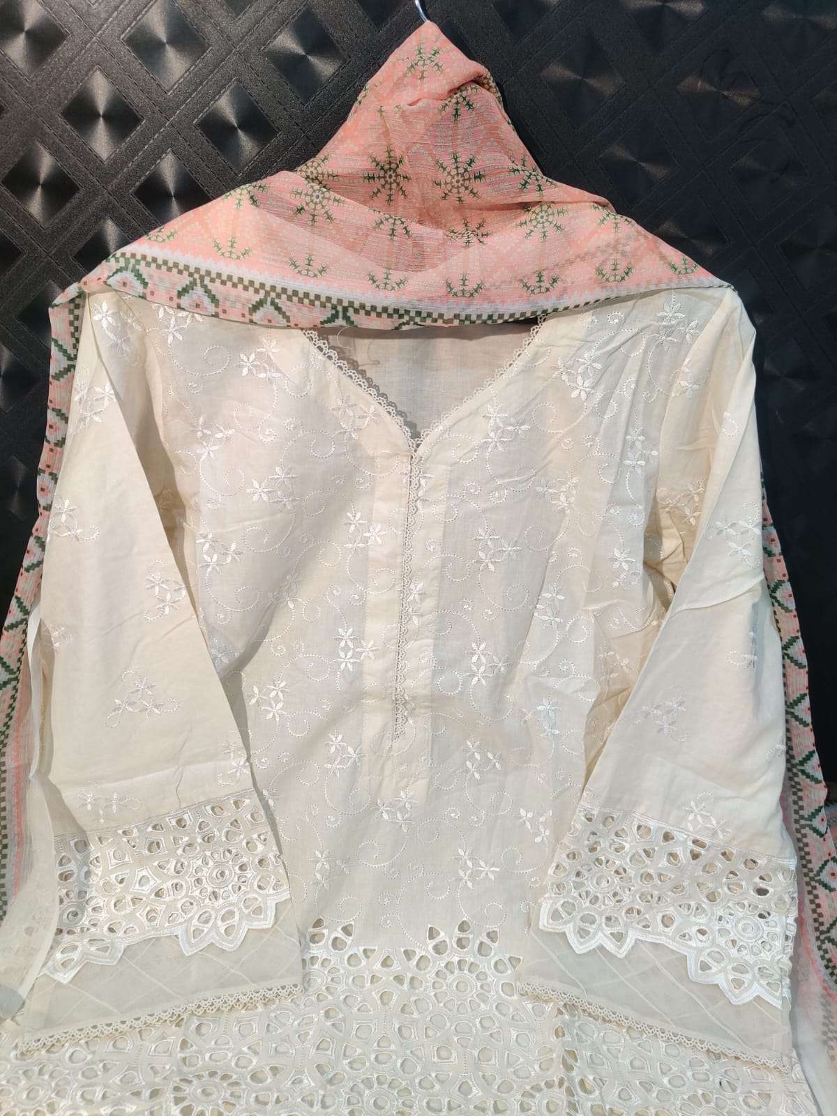 Luxury Cotton Open Pic By BIN SAEED